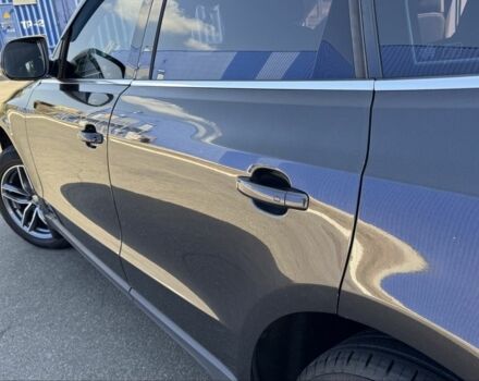 Сірий Ауді Ку 5, об'ємом двигуна 2 л та пробігом 217 тис. км за 14000 $, фото 5 на Automoto.ua