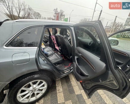Сірий Ауді Ку 5, об'ємом двигуна 2 л та пробігом 263 тис. км за 11850 $, фото 24 на Automoto.ua