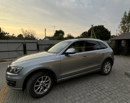 Серый Ауди Ку 5, объемом двигателя 1.97 л и пробегом 260 тыс. км за 16200 $, фото 2 на Automoto.ua