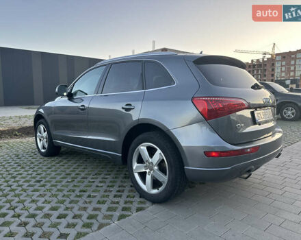 Серый Ауди Ку 5, объемом двигателя 1.98 л и пробегом 167 тыс. км за 15000 $, фото 6 на Automoto.ua