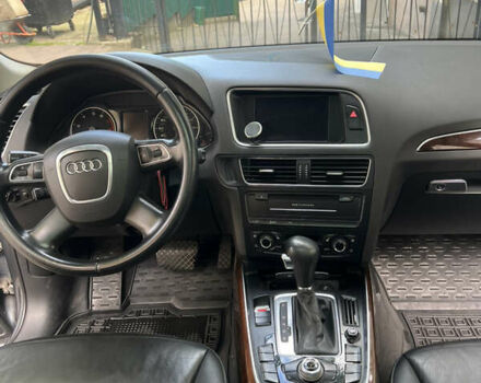 Сірий Ауді Ку 5, об'ємом двигуна 1.98 л та пробігом 273 тис. км за 11999 $, фото 12 на Automoto.ua