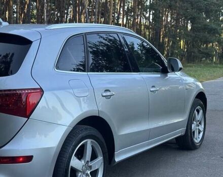 Сірий Ауді Ку 5, об'ємом двигуна 3.2 л та пробігом 199 тис. км за 12900 $, фото 10 на Automoto.ua