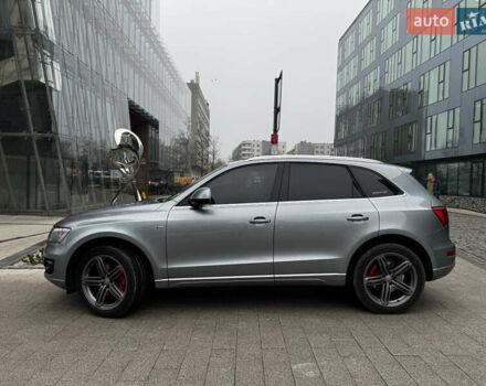 Серый Ауди Ку 5, объемом двигателя 2.97 л и пробегом 301 тыс. км за 15800 $, фото 5 на Automoto.ua