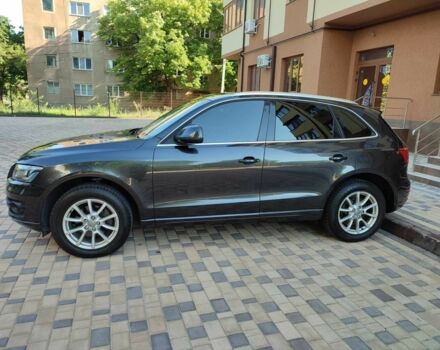 Сірий Ауді Ку 5, об'ємом двигуна 2 л та пробігом 200 тис. км за 14532 $, фото 4 на Automoto.ua