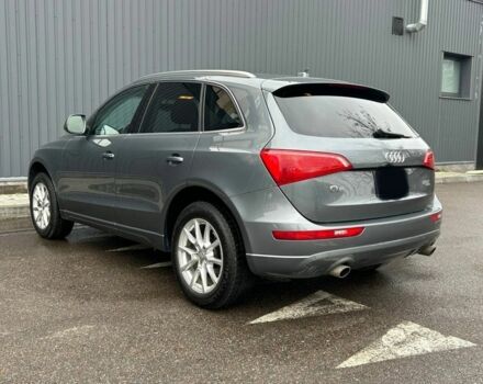 Сірий Ауді Ку 5, об'ємом двигуна 2 л та пробігом 265 тис. км за 11999 $, фото 6 на Automoto.ua