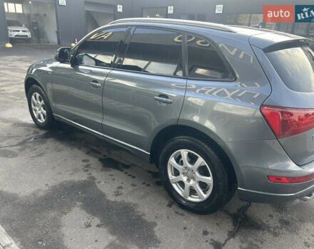 Ауди Ку 5 2011 в Золочеве на Automoto.ua Серый Ауди Ку 5, объемом двигателя 1.98 л и пробегом 235 тыс. км за 13400 $, фото 24 на Automoto.ua