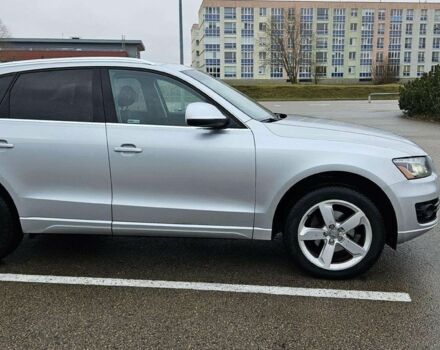 Серый Ауди Ку 5, объемом двигателя 3.2 л и пробегом 182 тыс. км за 7900 $, фото 2 на Automoto.ua