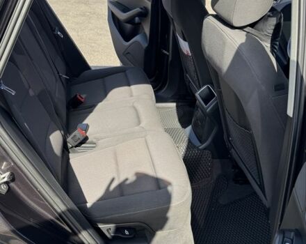 Сірий Ауді Ку 5, об'ємом двигуна 2 л та пробігом 217 тис. км за 14000 $, фото 17 на Automoto.ua