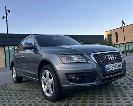 Серый Ауди Ку 5, объемом двигателя 1.98 л и пробегом 167 тыс. км за 15000 $, фото 2 на Automoto.ua