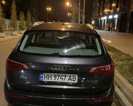 Сірий Ауді Ку 5, об'ємом двигуна 2.97 л та пробігом 250 тис. км за 16000 $, фото 2 на Automoto.ua