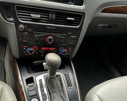 Серый Ауди Ку 5, объемом двигателя 1.98 л и пробегом 231 тыс. км за 11700 $, фото 1 на Automoto.ua