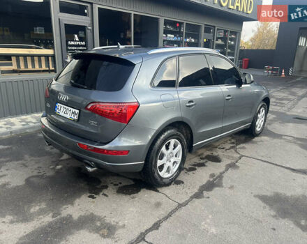 Ауди Ку 5 2011 в Золочеве на Automoto.ua Серый Ауди Ку 5, объемом двигателя 1.98 л и пробегом 235 тыс. км за 13400 $, фото 22 на Automoto.ua