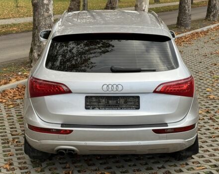 Сірий Ауді Ку 5, об'ємом двигуна 2 л та пробігом 270 тис. км за 15500 $, фото 11 на Automoto.ua