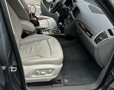 Серый Ауди Ку 5, объемом двигателя 1.98 л и пробегом 231 тыс. км за 11700 $, фото 6 на Automoto.ua