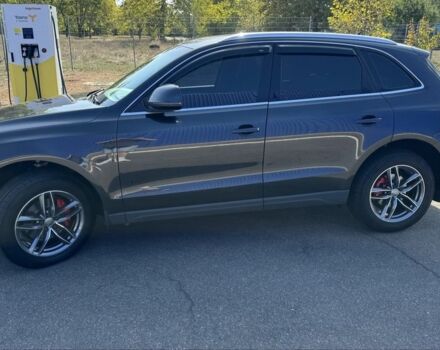 Сірий Ауді Ку 5, об'ємом двигуна 2 л та пробігом 217 тис. км за 14000 $, фото 2 на Automoto.ua