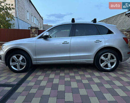 Сірий Ауді Ку 5, об'ємом двигуна 2 л та пробігом 205 тис. км за 14500 $, фото 24 на Automoto.ua