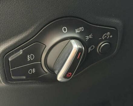 Серый Ауди Ку 5, объемом двигателя 3.2 л и пробегом 240 тыс. км за 11500 $, фото 53 на Automoto.ua