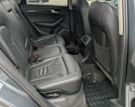 Серый Ауди Ку 5, объемом двигателя 2 л и пробегом 204 тыс. км за 10500 $, фото 14 на Automoto.ua