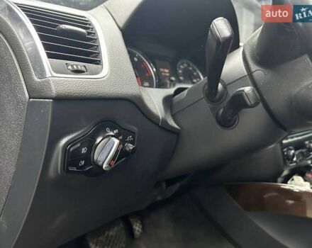 Серый Ауди Ку 5, объемом двигателя 1.98 л и пробегом 200 тыс. км за 12400 $, фото 19 на Automoto.ua