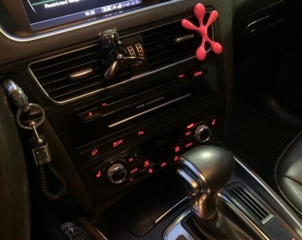 Серый Ауди Ку 5, объемом двигателя 2 л и пробегом 152 тыс. км за 13500 $, фото 8 на Automoto.ua