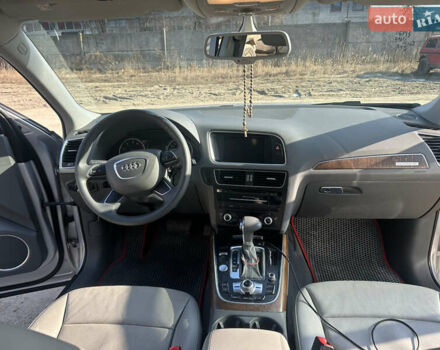 Серый Ауди Ку 5, объемом двигателя 1.98 л и пробегом 288 тыс. км за 12300 $, фото 15 на Automoto.ua