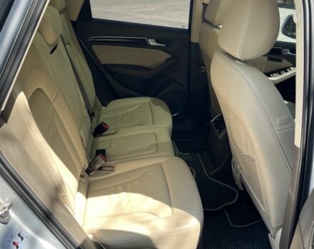 Сірий Ауді Ку 5, об'ємом двигуна 2 л та пробігом 180 тис. км за 14000 $, фото 16 на Automoto.ua