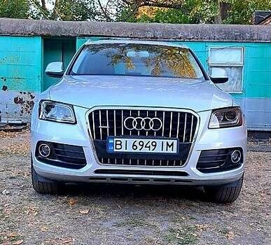 Сірий Ауді Ку 5, об'ємом двигуна 2 л та пробігом 176 тис. км за 16200 $, фото 1 на Automoto.ua