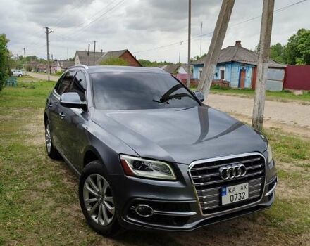 Серый Ауди Ку 5, объемом двигателя 1.98 л и пробегом 199 тыс. км за 15000 $, фото 4 на Automoto.ua