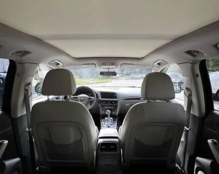 Серый Ауди Ку 5, объемом двигателя 2 л и пробегом 249 тыс. км за 12500 $, фото 2 на Automoto.ua