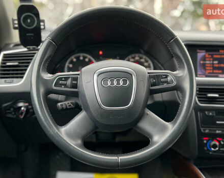 Серый Ауди Ку 5, объемом двигателя 2 л и пробегом 227 тыс. км за 16200 $, фото 10 на Automoto.ua