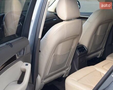Сірий Ауді Ку 5, об'ємом двигуна 3 л та пробігом 249 тис. км за 12950 $, фото 24 на Automoto.ua