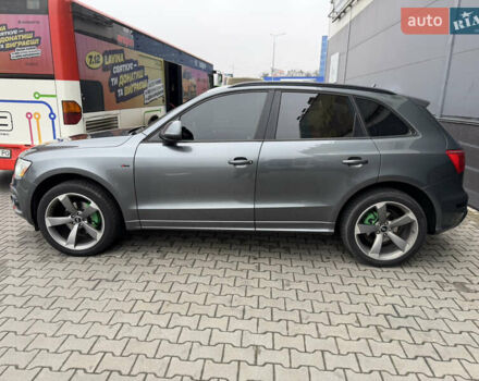 Серый Ауди Ку 5, объемом двигателя 3.2 л и пробегом 240 тыс. км за 11500 $, фото 6 на Automoto.ua