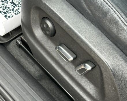 Серый Ауди Ку 5, объемом двигателя 2 л и пробегом 203 тыс. км за 12900 $, фото 15 на Automoto.ua