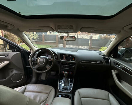 Серый Ауди Ку 5, объемом двигателя 1.98 л и пробегом 288 тыс. км за 13700 $, фото 9 на Automoto.ua