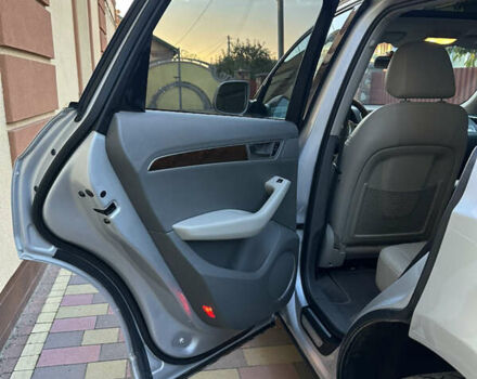 Сірий Ауді Ку 5, об'ємом двигуна 2 л та пробігом 205 тис. км за 14500 $, фото 7 на Automoto.ua