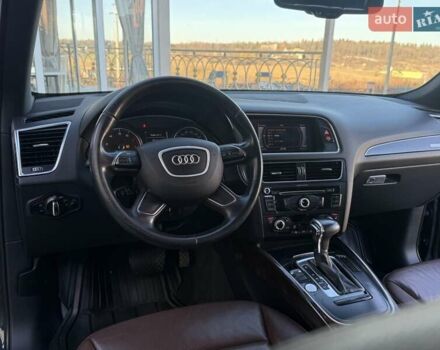 Сірий Ауді Ку 5, об'ємом двигуна 2 л та пробігом 220 тис. км за 12750 $, фото 68 на Automoto.ua