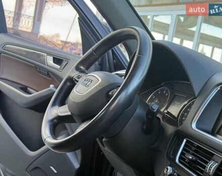 Сірий Ауді Ку 5, об'ємом двигуна 2 л та пробігом 220 тис. км за 12750 $, фото 55 на Automoto.ua