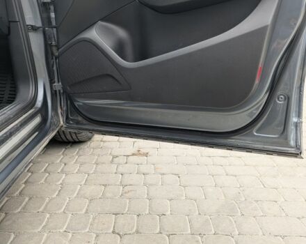 Серый Ауди Ку 5, объемом двигателя 2 л и пробегом 204 тыс. км за 10500 $, фото 9 на Automoto.ua