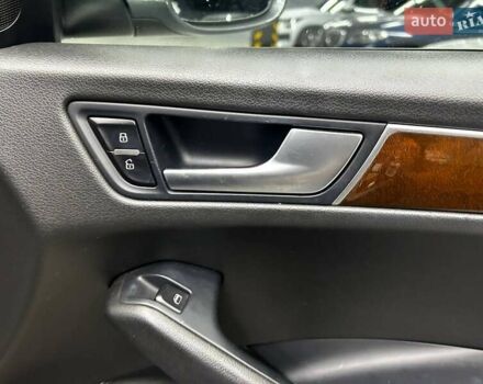 Серый Ауди Ку 5, объемом двигателя 1.98 л и пробегом 200 тыс. км за 12400 $, фото 9 на Automoto.ua