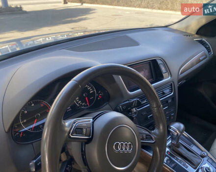 Серый Ауди Ку 5, объемом двигателя 1.97 л и пробегом 233 тыс. км за 16999 $, фото 31 на Automoto.ua