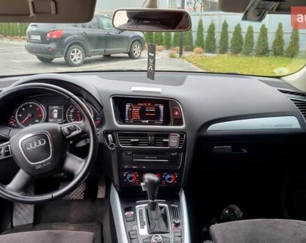 Серый Ауди Ку 5, объемом двигателя 1.97 л и пробегом 206 тыс. км за 15999 $, фото 47 на Automoto.ua