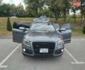 Серый Ауди Ку 5, объемом двигателя 2 л и пробегом 300 тыс. км за 11000 $, фото 9 на Automoto.ua