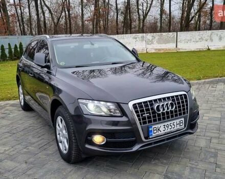 Серый Ауди Ку 5, объемом двигателя 1.97 л и пробегом 206 тыс. км за 15999 $, фото 3 на Automoto.ua