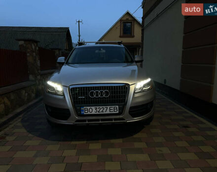 Сірий Ауді Ку 5, об'ємом двигуна 2 л та пробігом 205 тис. км за 14500 $, фото 28 на Automoto.ua