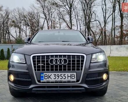 Серый Ауди Ку 5, объемом двигателя 1.97 л и пробегом 206 тыс. км за 15999 $, фото 2 на Automoto.ua