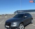 Серый Ауди Ку 5, объемом двигателя 3 л и пробегом 299 тыс. км за 15400 $, фото 1 на Automoto.ua