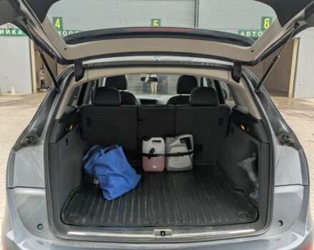 Серый Ауди Ку 5, объемом двигателя 2 л и пробегом 204 тыс. км за 10500 $, фото 11 на Automoto.ua