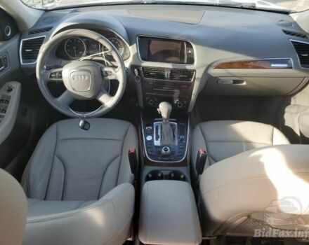 Серый Ауди Ку 5, объемом двигателя 2 л и пробегом 249 тыс. км за 12500 $, фото 7 на Automoto.ua