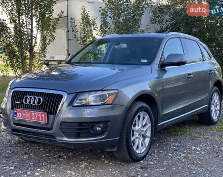Ауди Ку 5 2012 в Киеве на Automoto.ua Серый Ауди Ку 5, объемом двигателя 2 л и пробегом 221 тыс. км за 13699 $, фото 2 на Automoto.ua