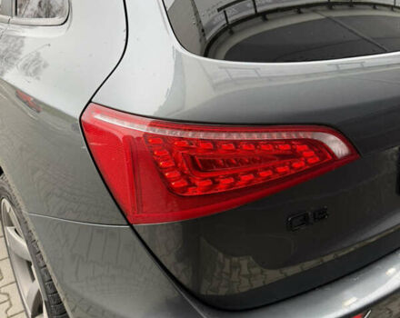 Серый Ауди Ку 5, объемом двигателя 3.2 л и пробегом 240 тыс. км за 11500 $, фото 13 на Automoto.ua